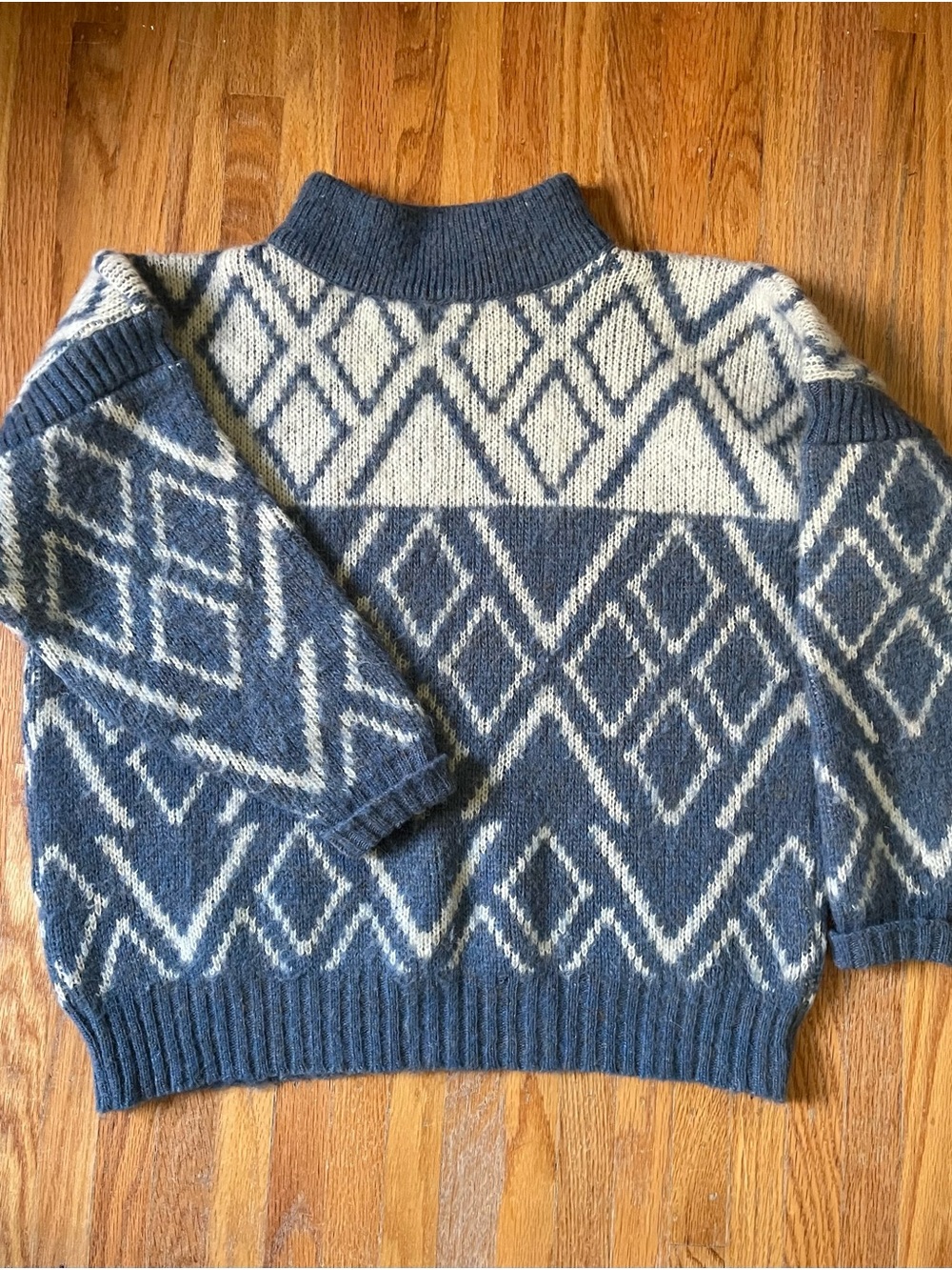 Hilda Ltd Icelandic 100% Wool Sweater Women S M Blue White Chunky Vintage